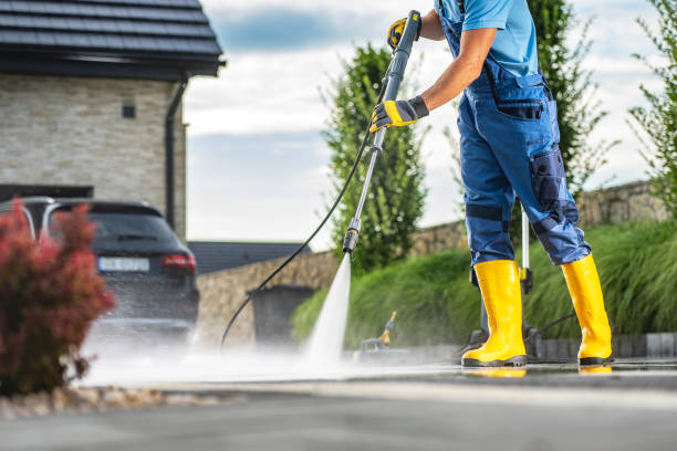 Best Sidewalk and Walkway Cleaning  in Maud, TX